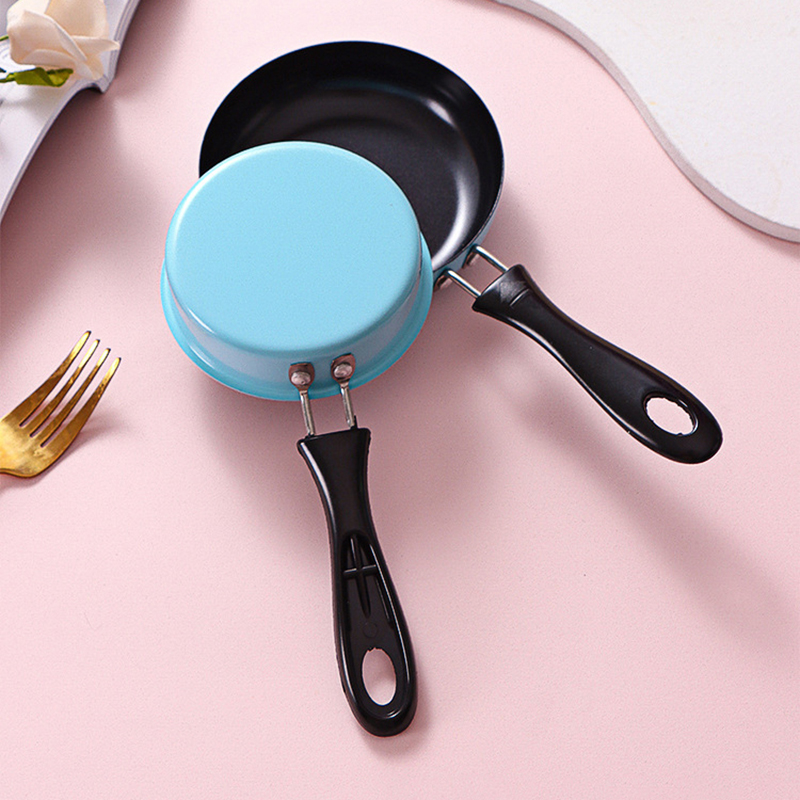Mini patelnia ze stali nierdze – Egg Waffle Pan recenzja i cena